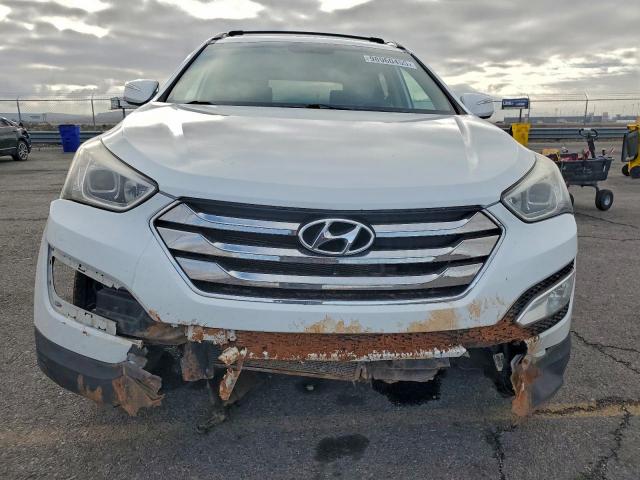 Hyundai SANTA FE Image 8