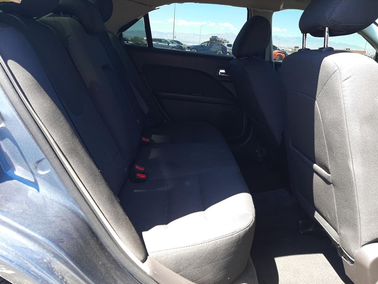 Ford Fusion Se Image 12