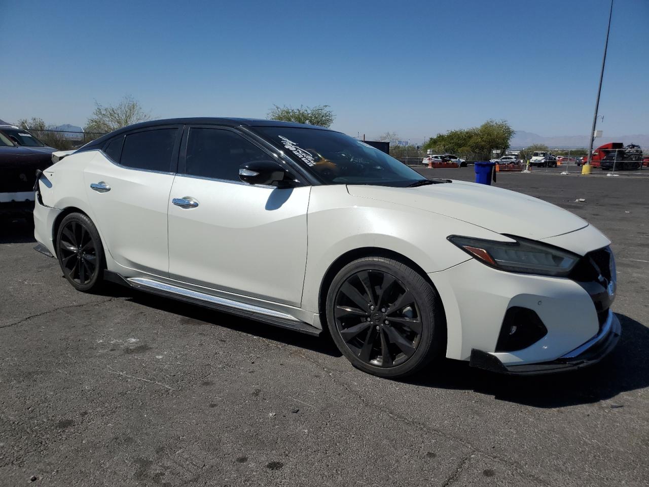 Nissan Maxima Platinum Image 12