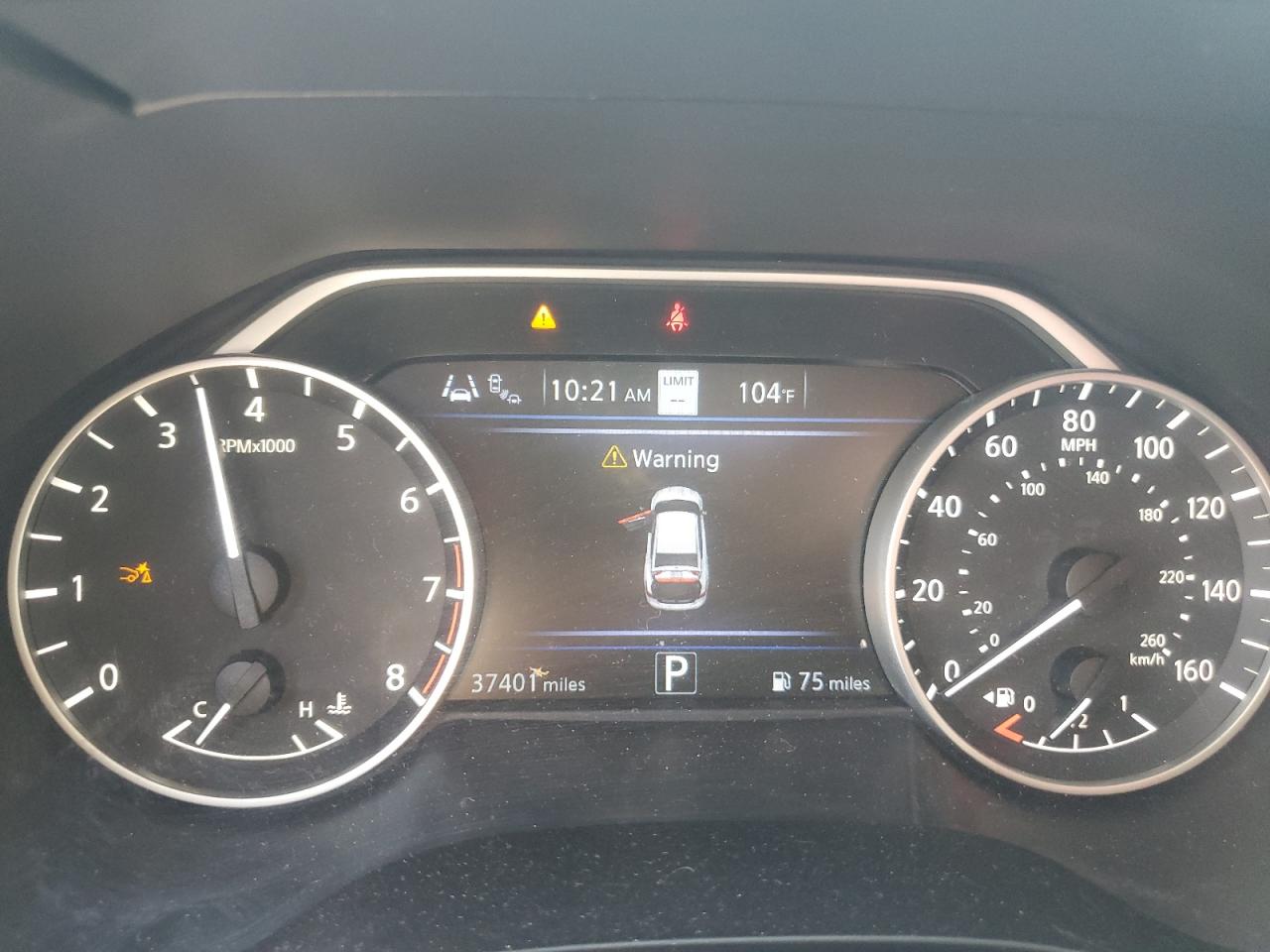 Nissan Maxima Platinum Image 10