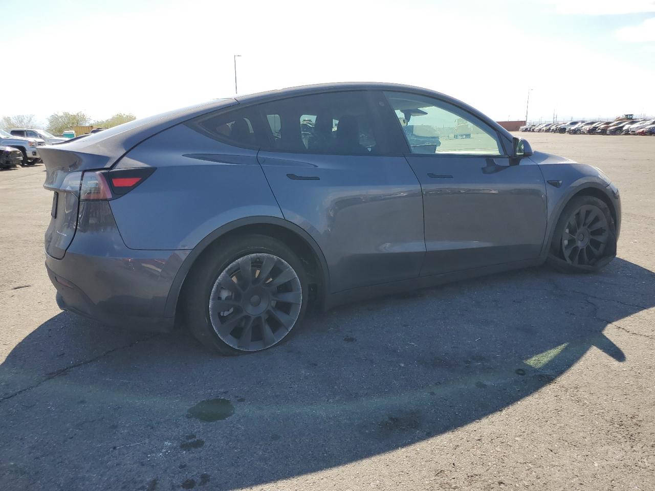 Tesla Model Y Image 3