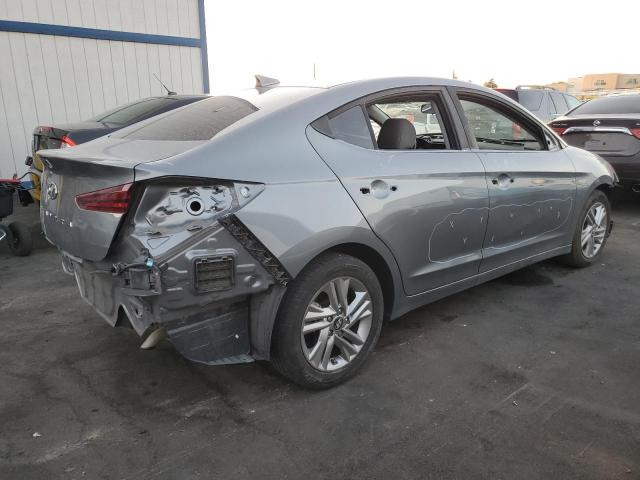 Hyundai ELANTRA Sel Image 2