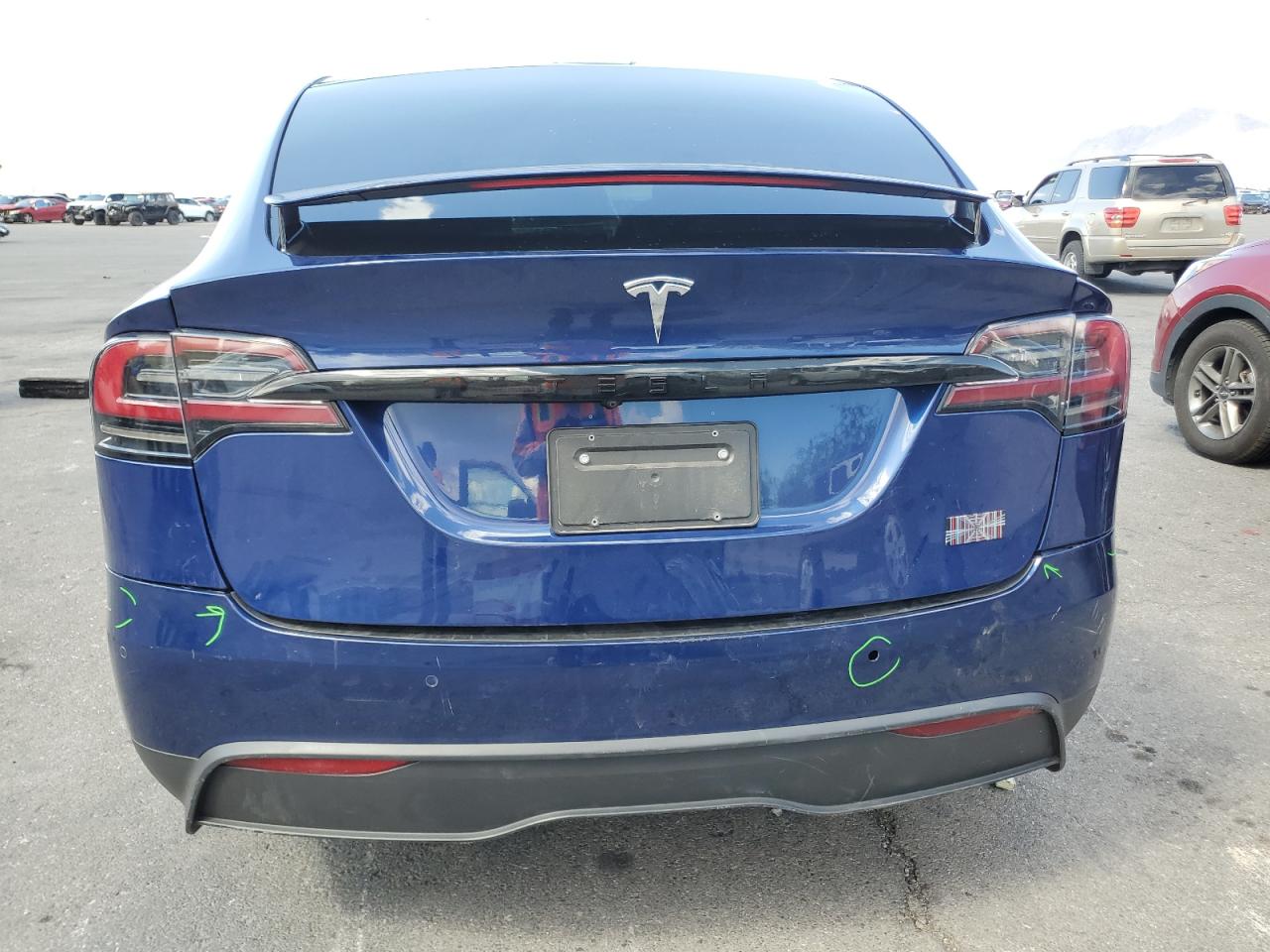 Tesla Model X Image 12