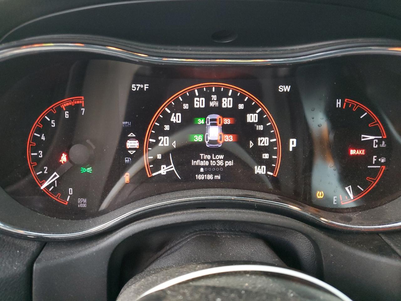 Dodge Durango R/t Image 13