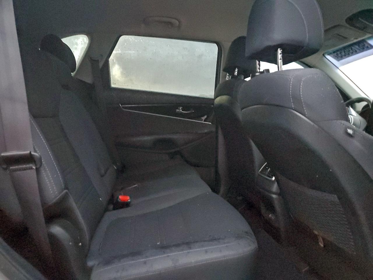 Kia Sorento Lx Image 13