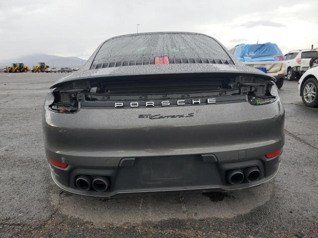 Porsche 911 Carrera S Image 3