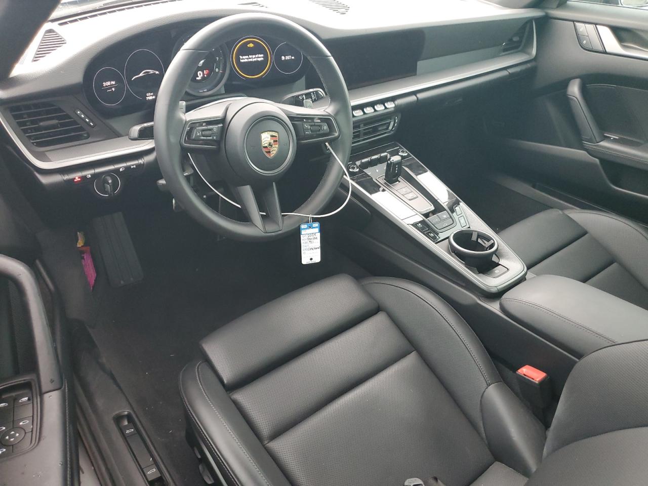 Porsche 911 Carrera S Image 12