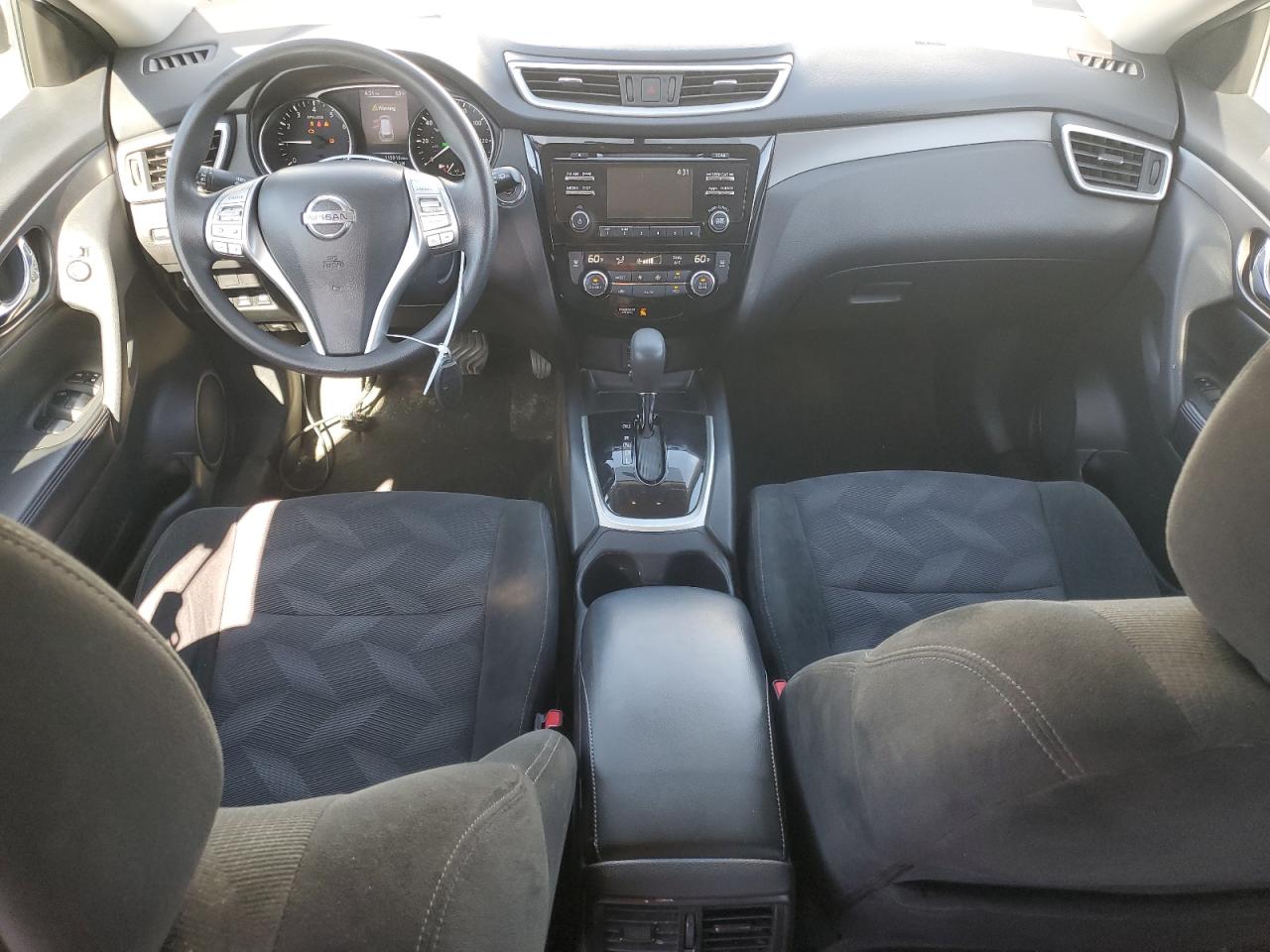 Nissan Rogue S Image 7