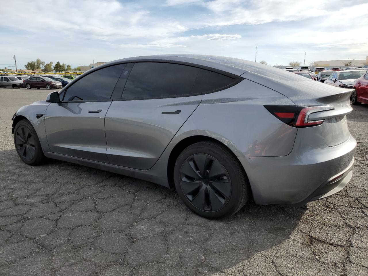 Tesla Model 3 Image 5