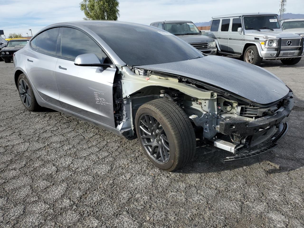 Tesla Model 3 Image 4