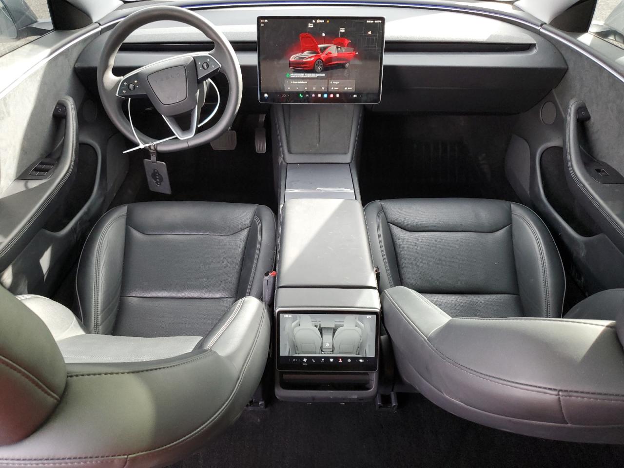 Tesla Model 3 Image 12