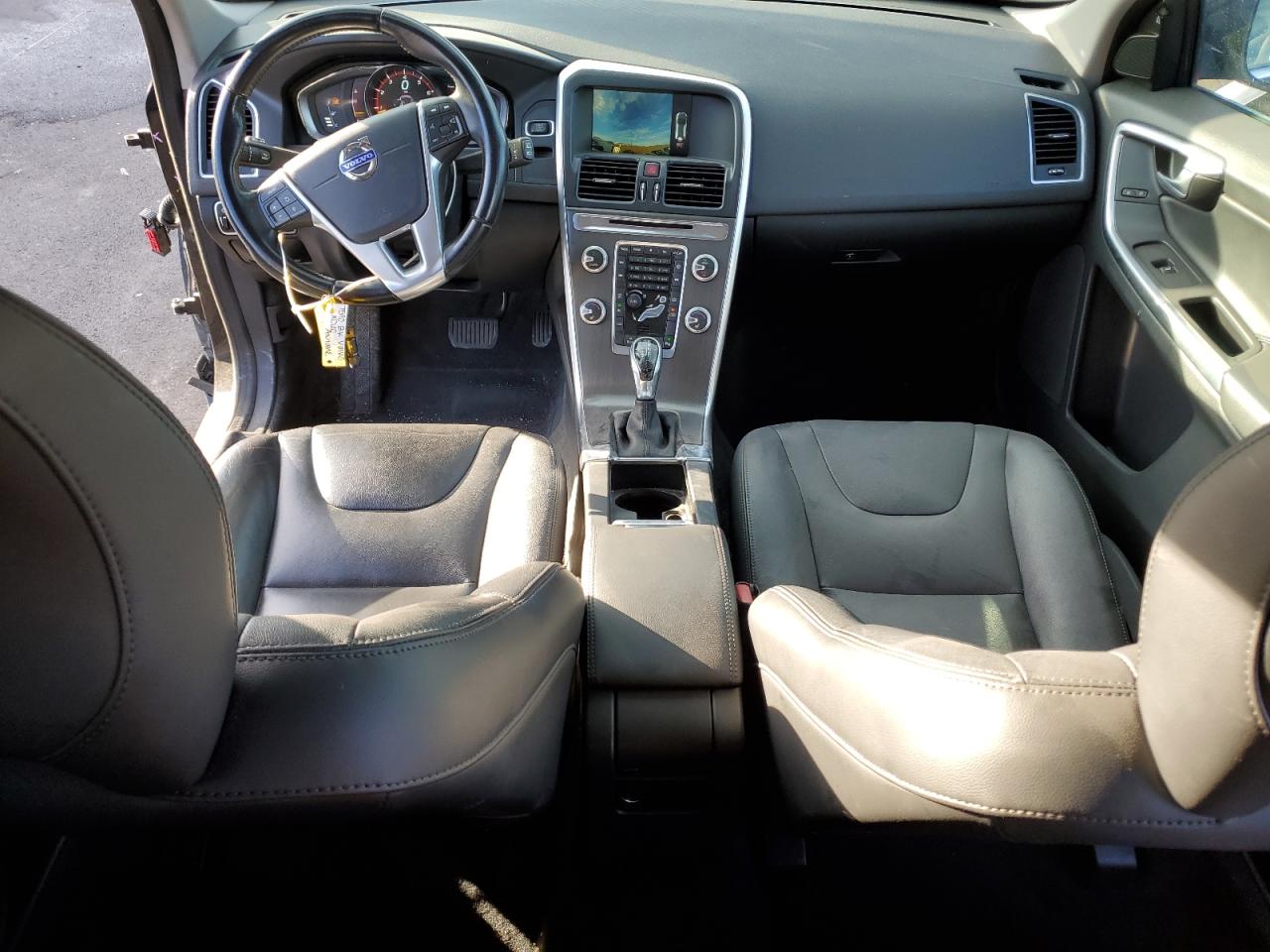 Volvo XC60 T5 Premier Image 8