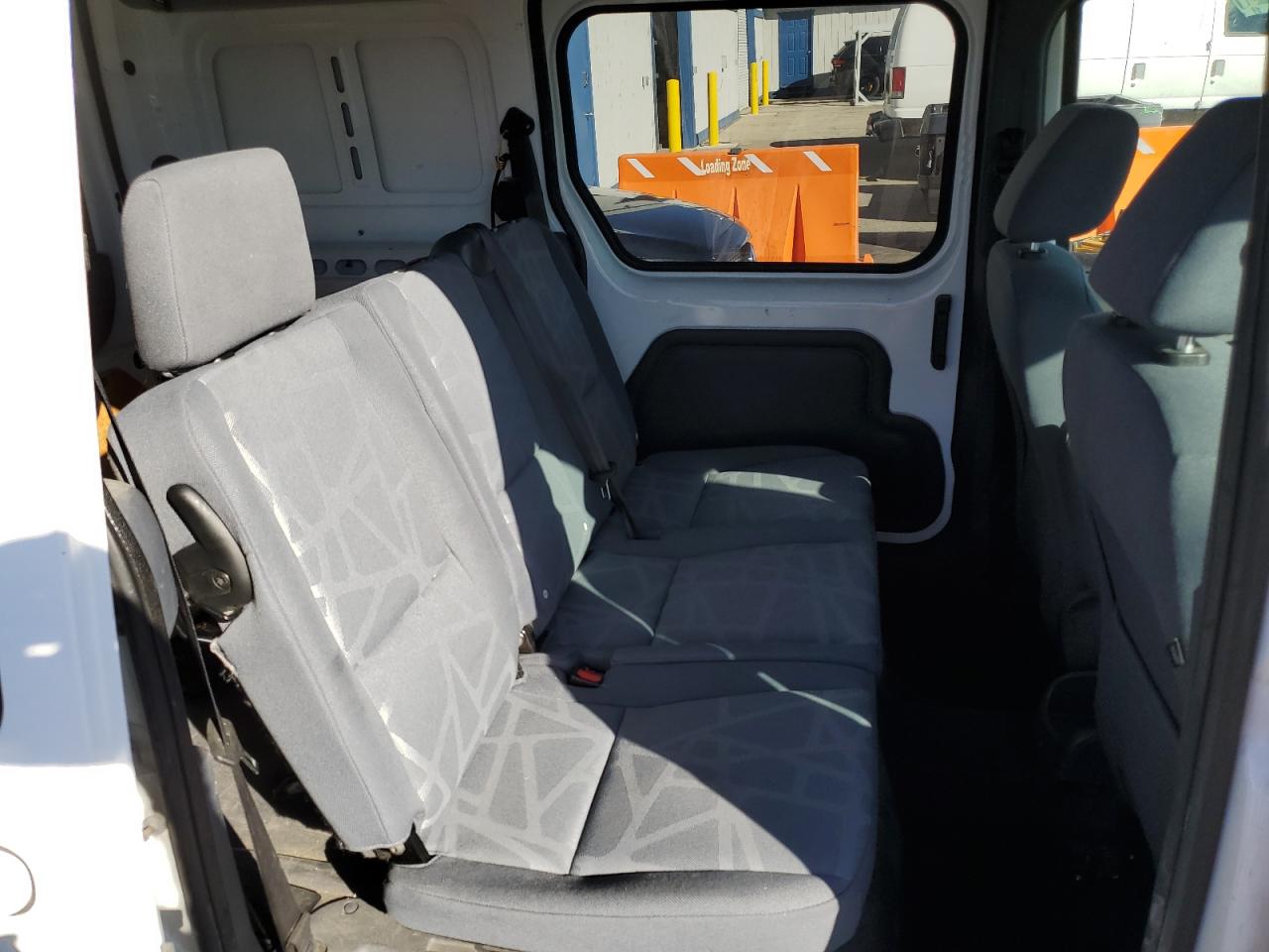 Ford Transit Xlt Image 12