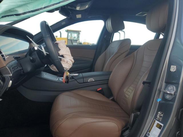 Mercedes-Benz S-Class 560 Image 10