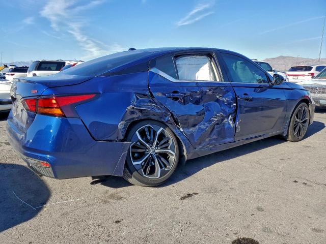 Nissan Altima Sr Image 9