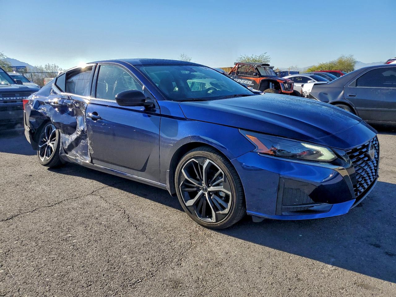 Nissan Altima Sr Image 2