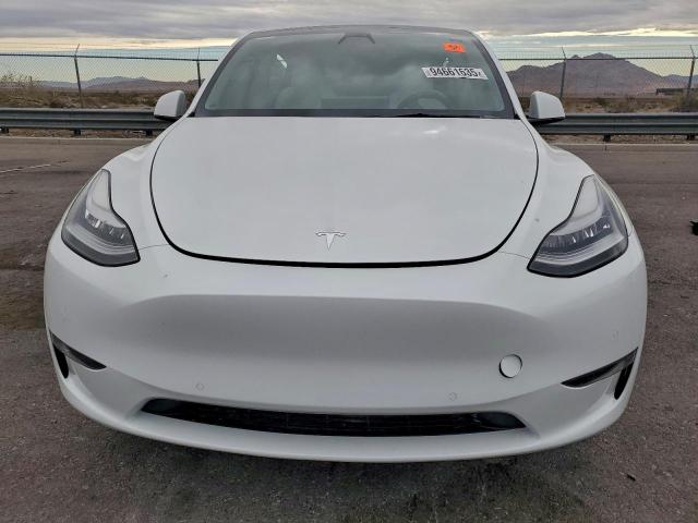 Tesla Model Y Image 3