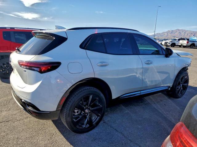 Buick Envision Essence Image 7