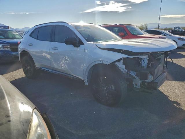 Buick Envision Essence Image 6