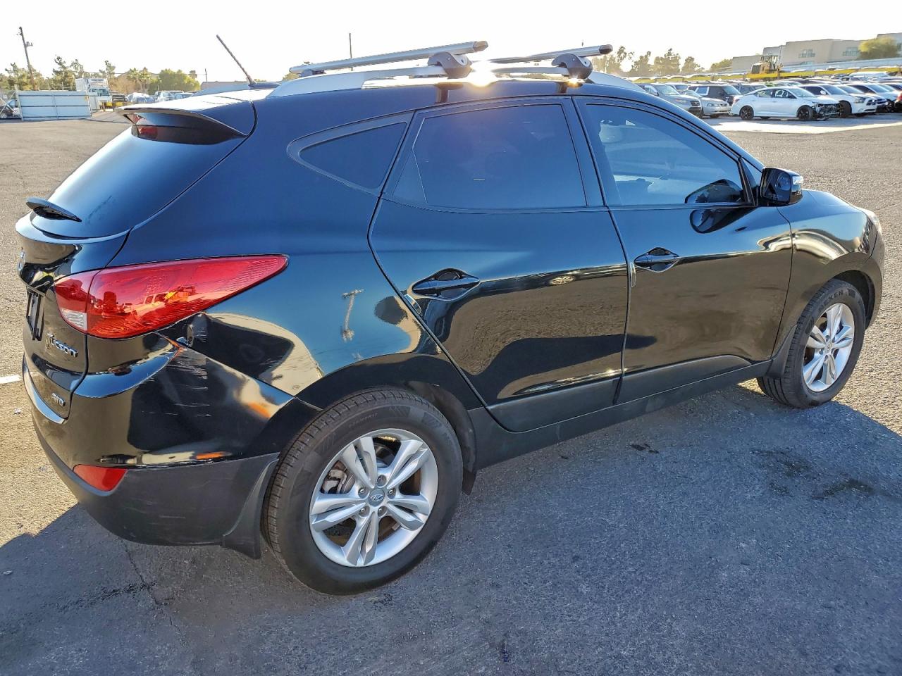 Hyundai TUCSON Gls Image 2