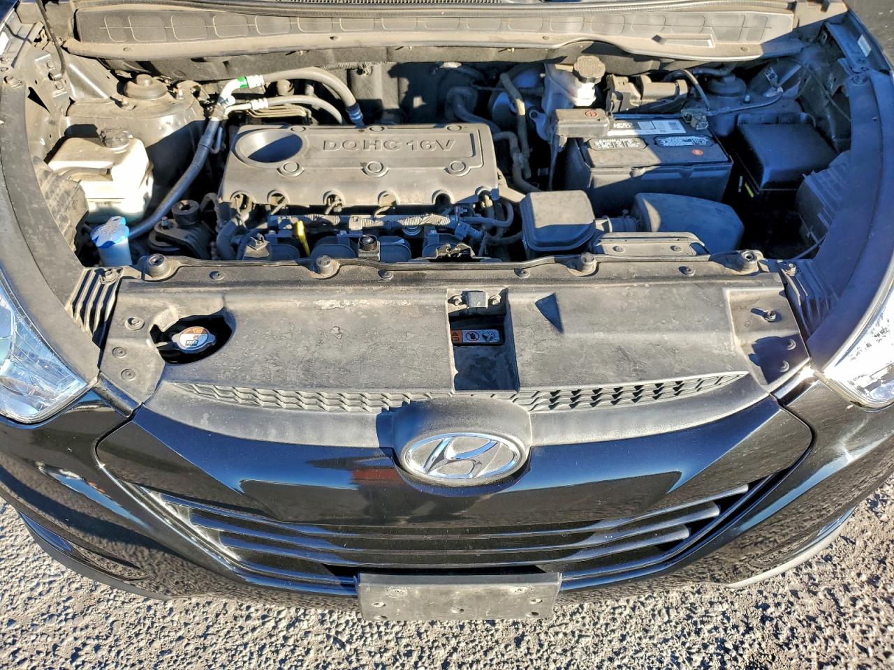 Hyundai TUCSON Gls Image 12