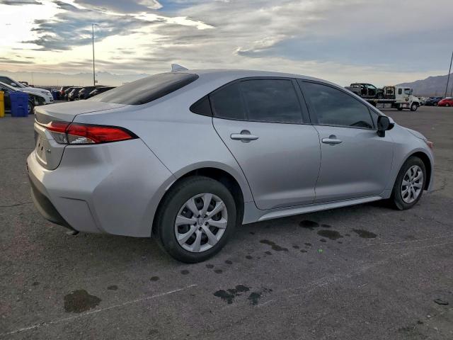 Toyota Corolla Le Image 3