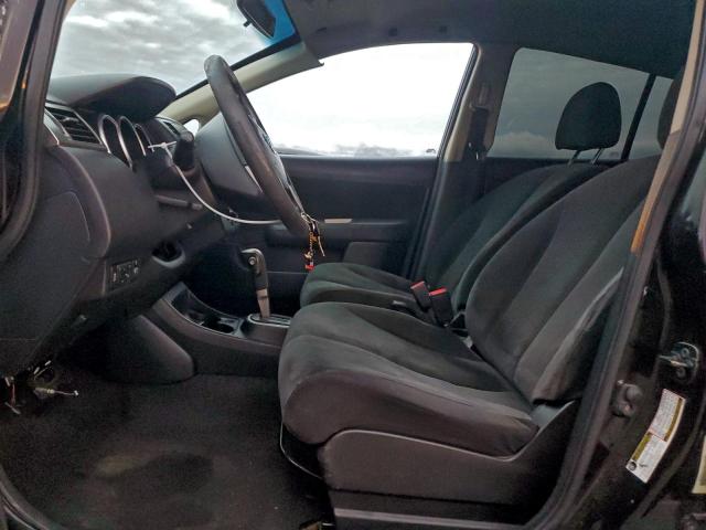 Nissan Versa S Image 6