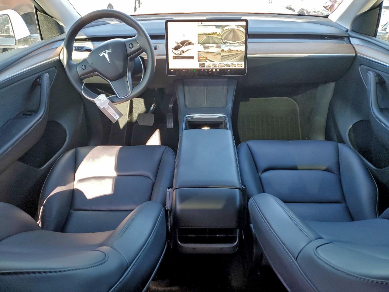 Tesla Model Y Image 9