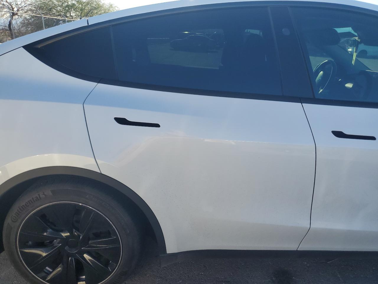 Tesla Model Y Image 8
