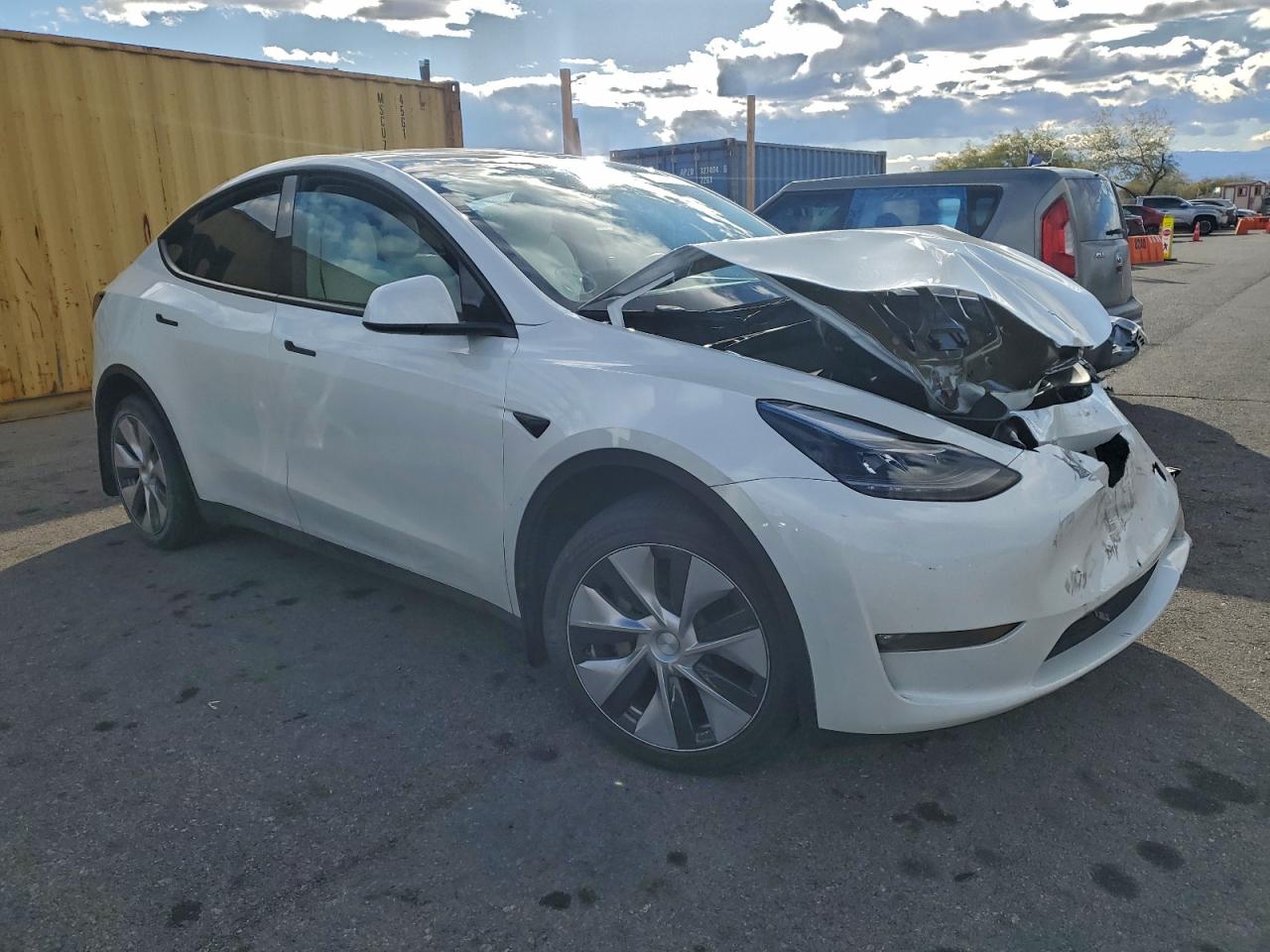 Tesla Model Y Image 10