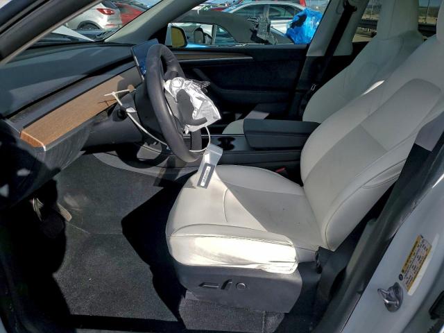 Tesla Model Y Image 11