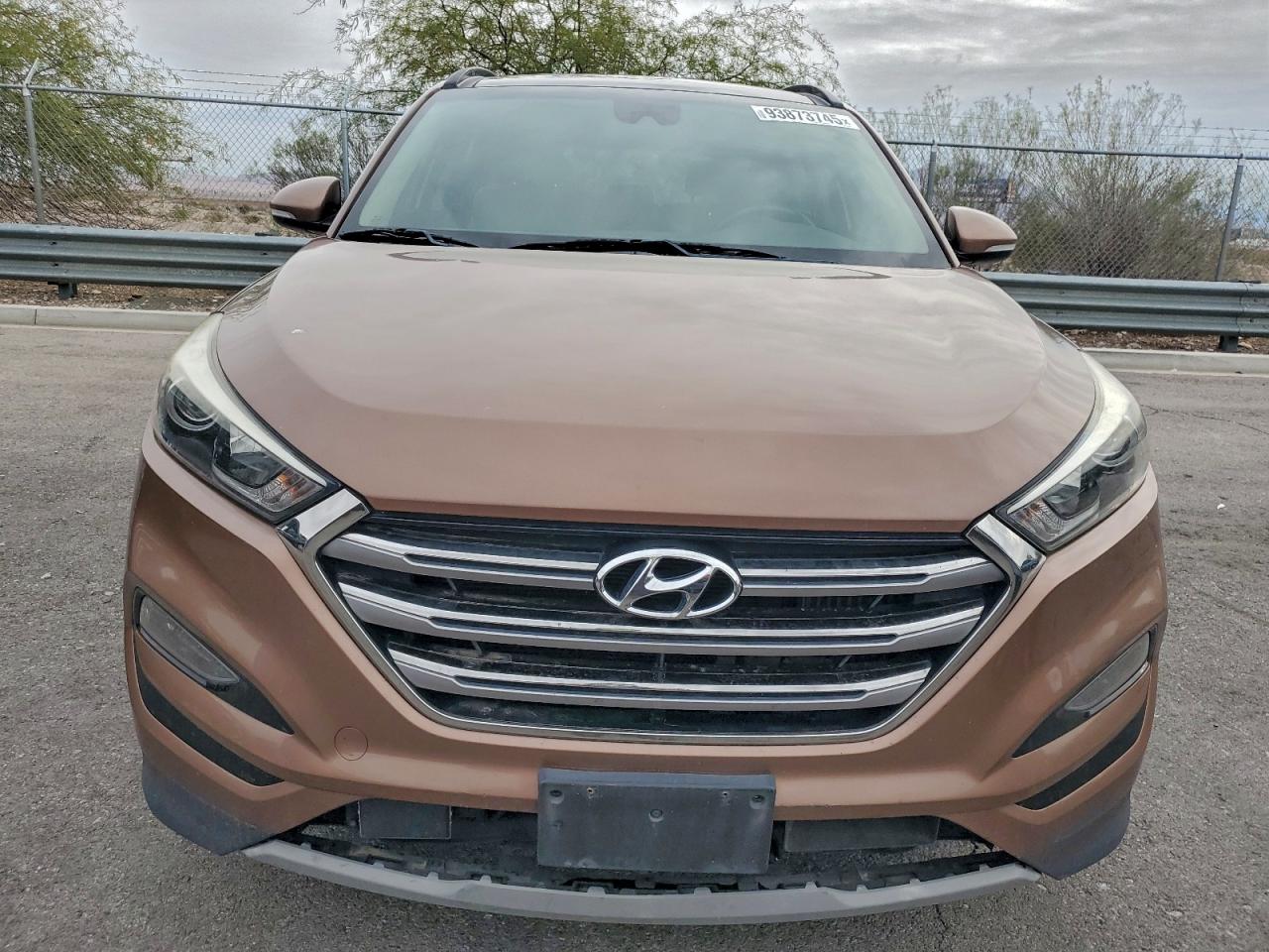 Hyundai TUCSON Limited Image 9