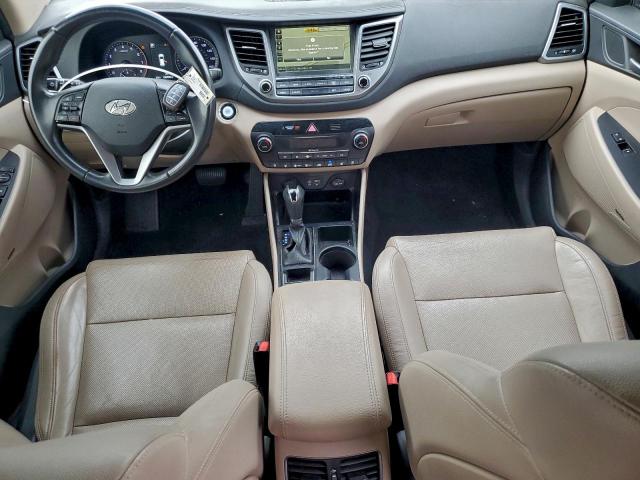 Hyundai TUCSON Limited Image 8