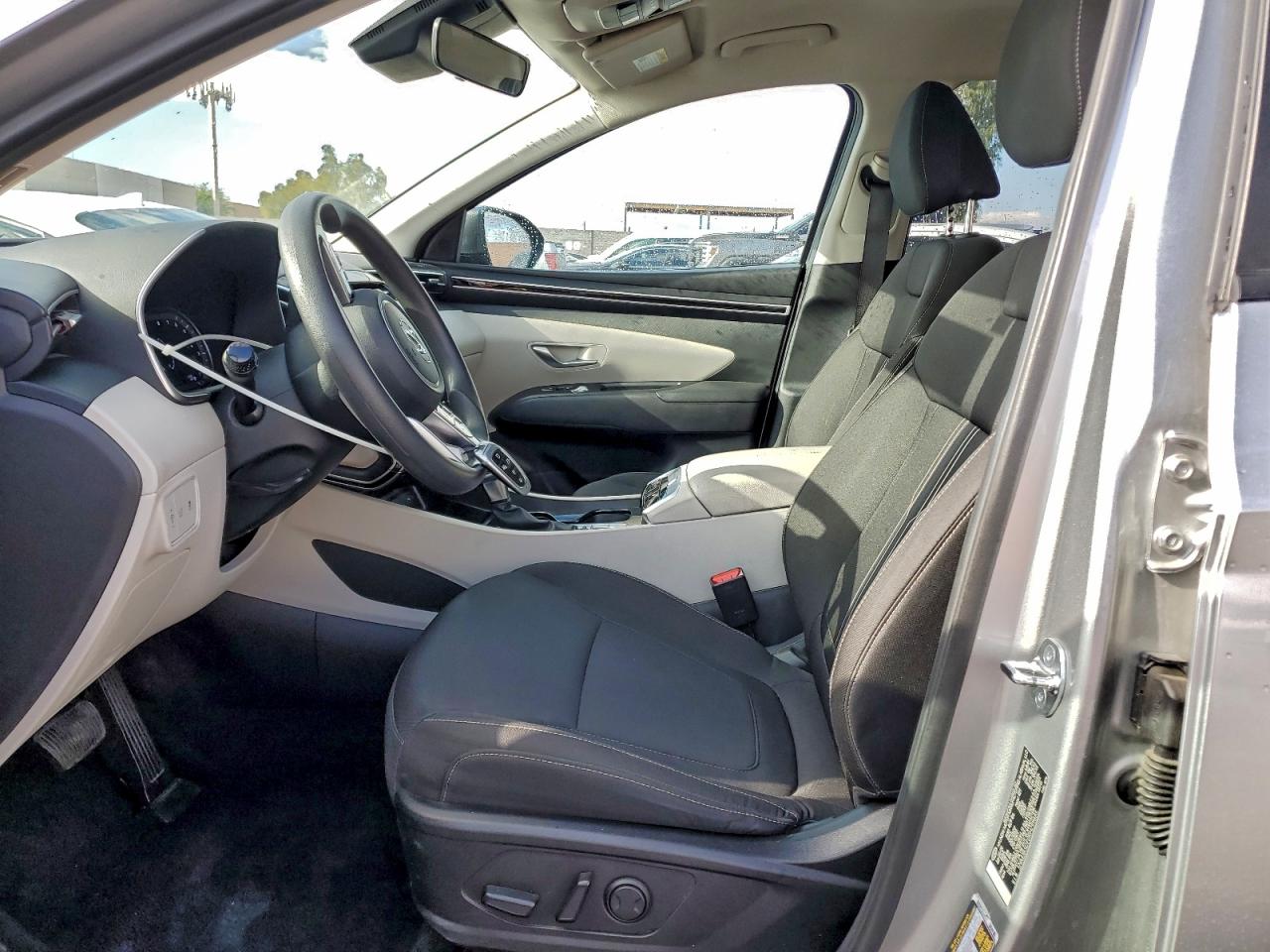 Hyundai TUCSON Sel Image 11