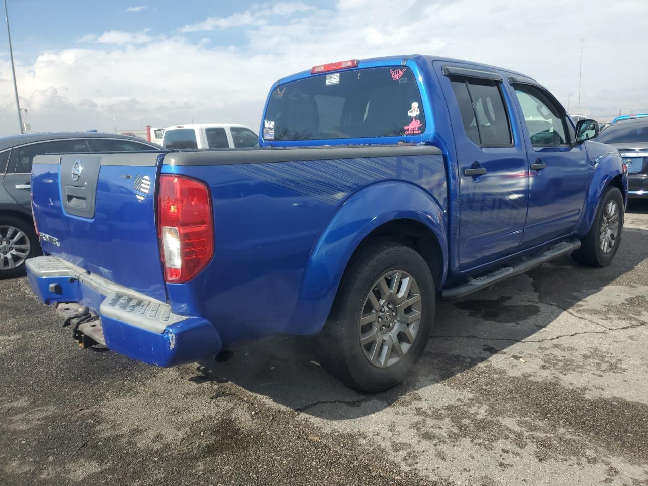 Nissan Frontier S Image 8