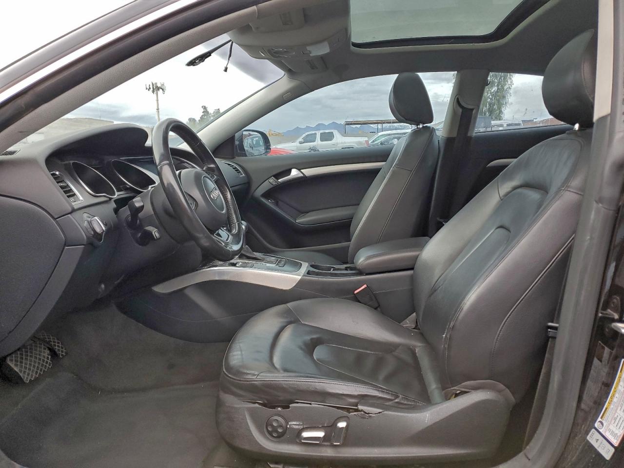 Audi A5 Premium Image 12