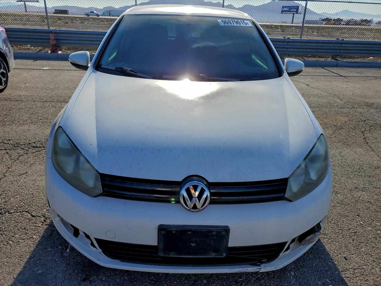 Volkswagen Golf Image 2