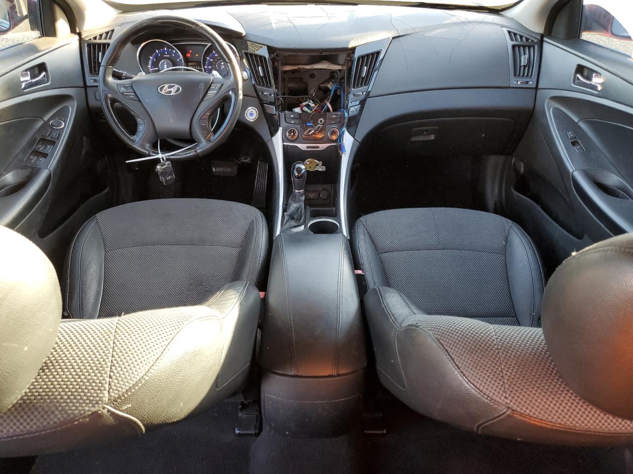 Hyundai SONATA Se Image 10