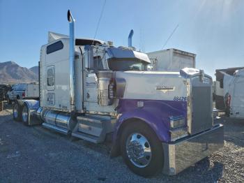  Salvage Kenworth Constructi
