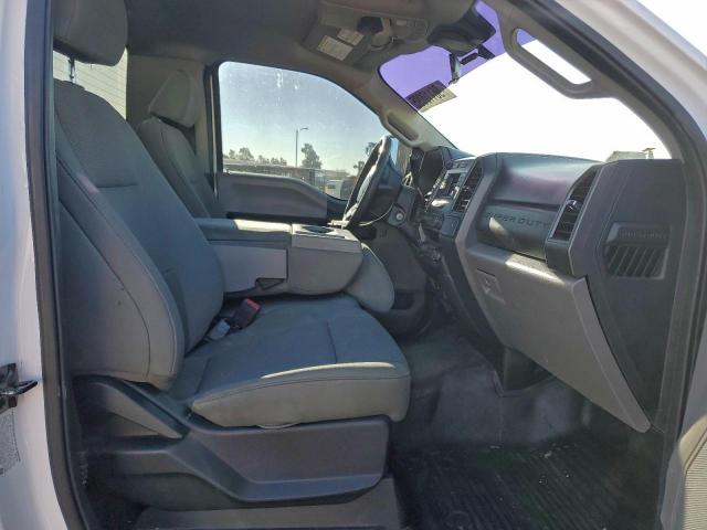 Ford F-350 Super Duty Image 5