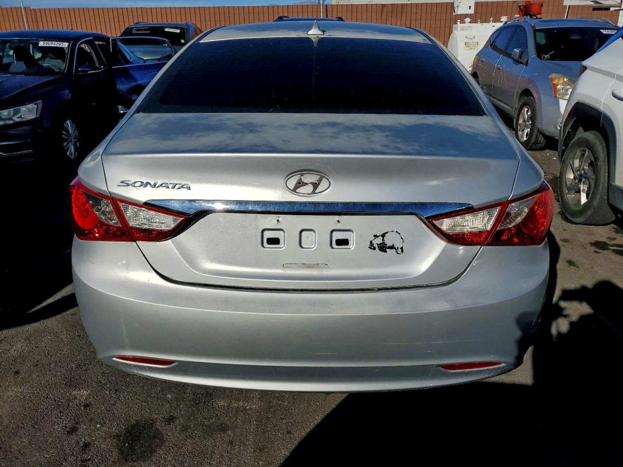 Hyundai SONATA Gls Image 7
