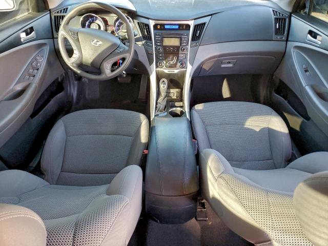 Hyundai SONATA Gls Image 6