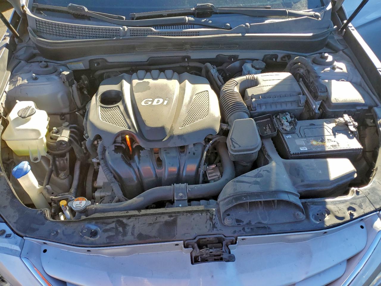 Hyundai SONATA Gls Image 12