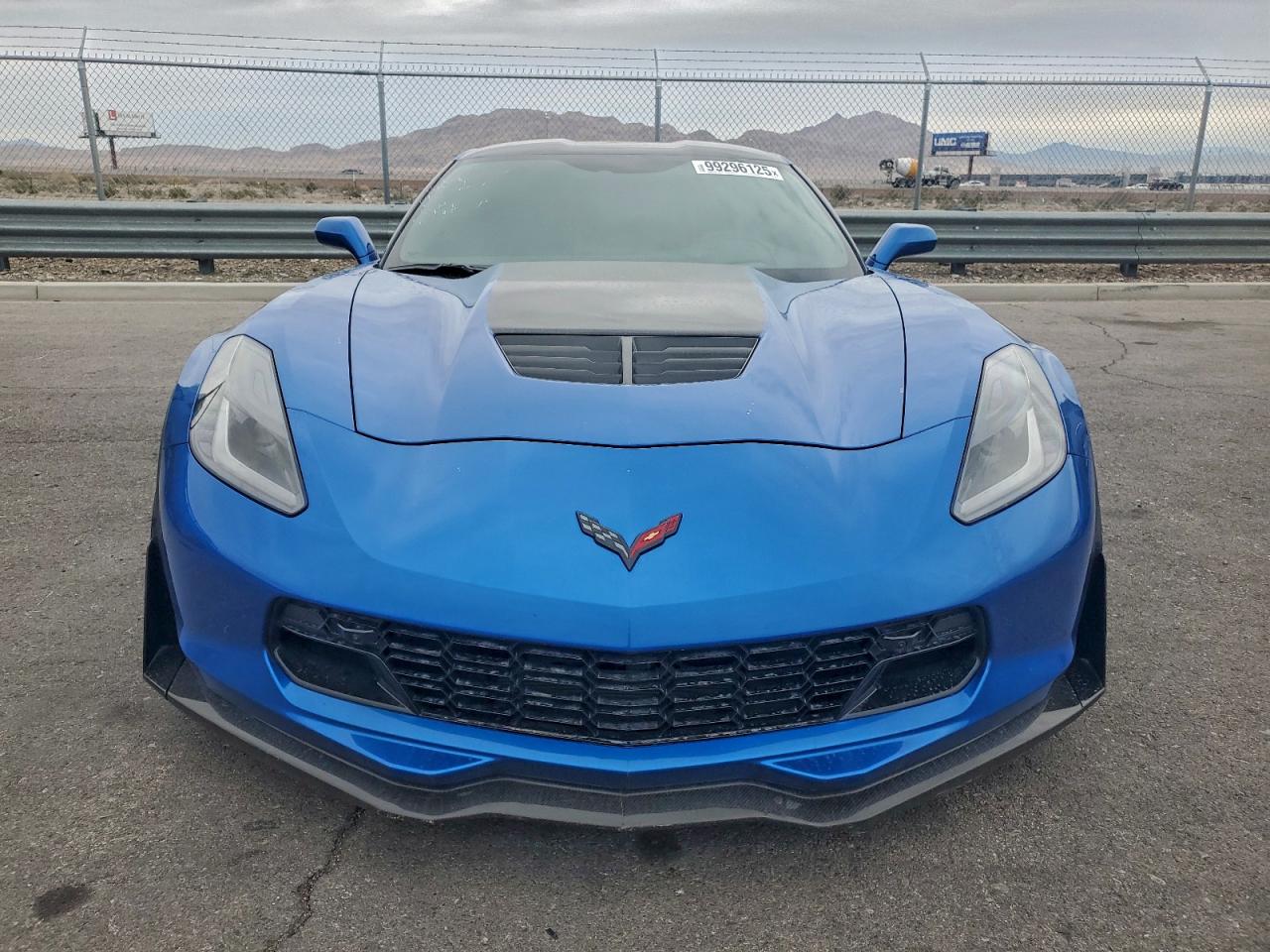 Chevrolet Corvette Z06 3lz Image 3