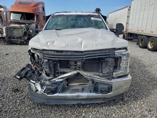 Ford F-350 Super Duty Image 4