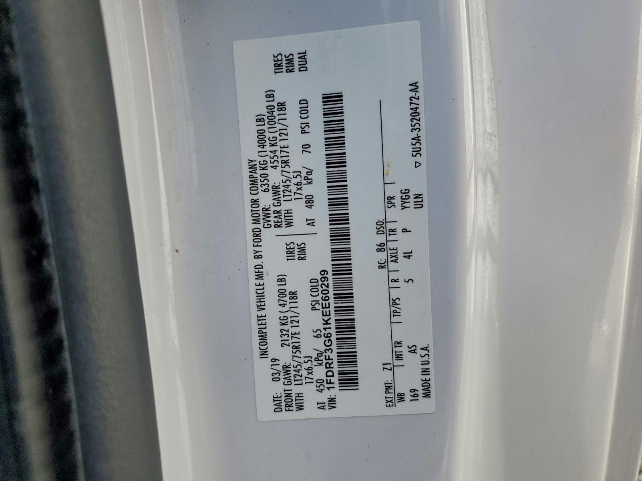 Ford F-350 Super Duty Image 11